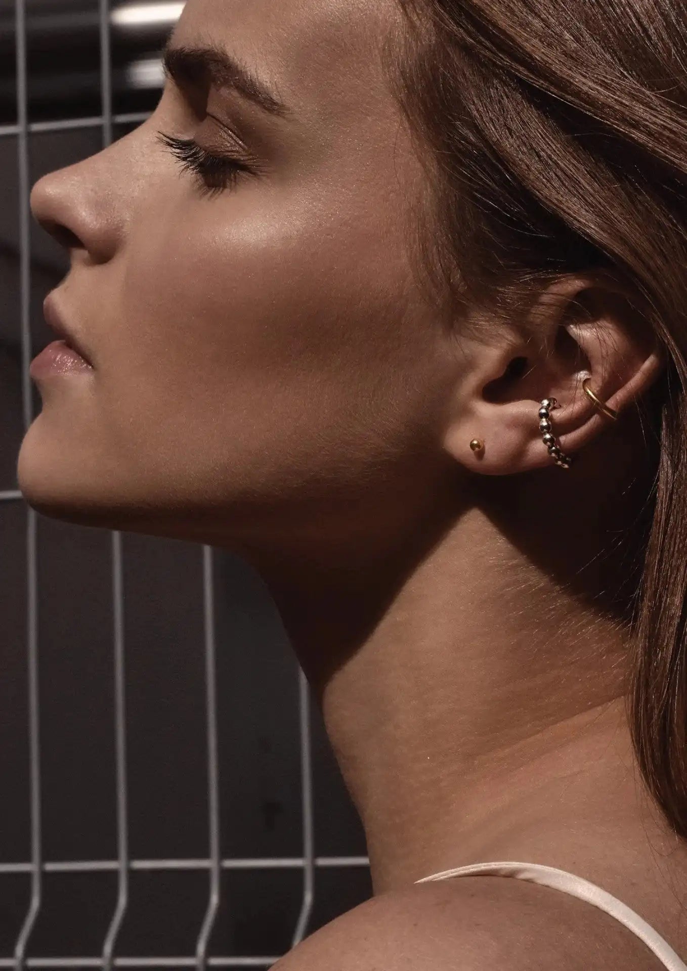 Line Ear Cuff - Gold